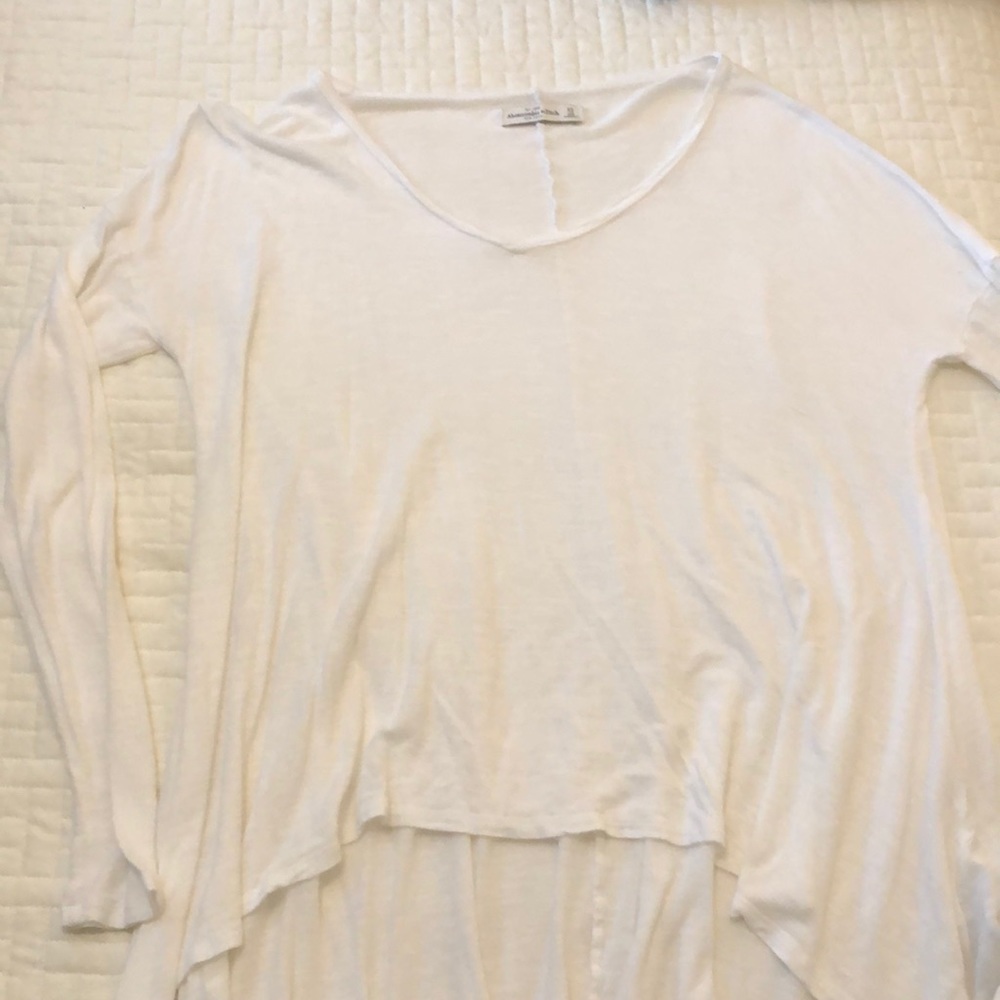 A&F flowy white long sleeve tee